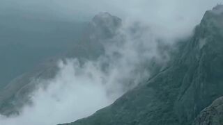 Send this to your loved ones.......... and plan a kerala monsoon trip rainy season