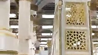 Riaz_Ul_Jannah_A_Piece_of_Paradise_in_Masjid_An_Nabawi