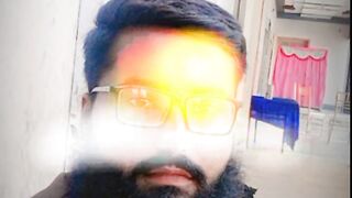 Allah deloun ko dekhta ha