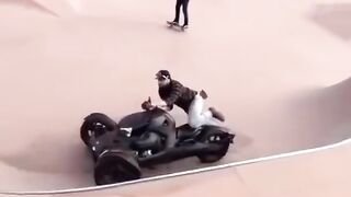 Just let go of the damn bike dude...