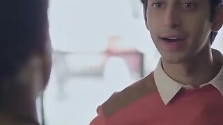 Maa Se Baat Kaun Karta Tha ????- Don't Miss End????