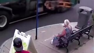 Zara si ghoati bazurg gia Kam se