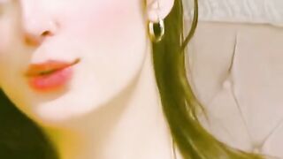 beautiful song very beautiful queen