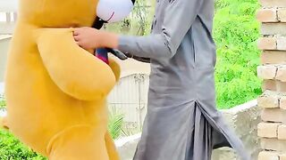 خان