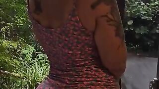 mandylee walk fashion