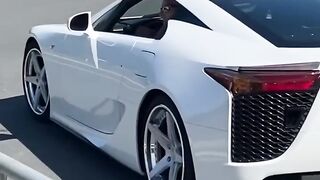 Lexus LFA