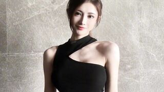Do you like this outfit?
