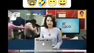 Ye Kon sa news channel hai ????????????????????