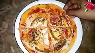 Very low price pizza no yeast No cheese  no oven