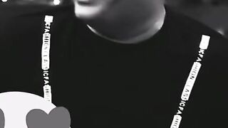 پہ بلاؤ Live showکبھی ہمیں بھی