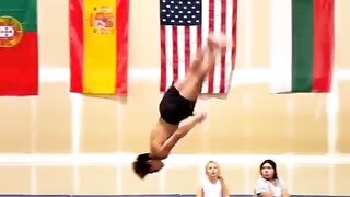Wow....Tumbling  by Ruben Padilla