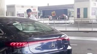 Pooja Hegde Spotted at Airport #poojahegde #shorts #viral #youtubeshorts #trending #shortvideo #ytshorts