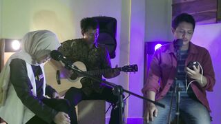 Kartonyono Medot Janji - Denny Caknan Cover Live Akustik by Adit & Evi
