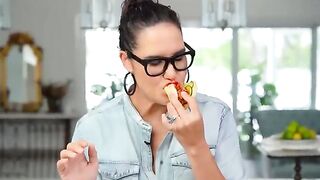 My EPIC Korean Fried Chicken Bao Buns