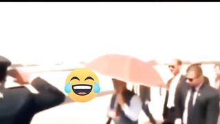 The Saudi Arabians foiled the umbrella theft attempt