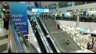 pashto_garam_dance_in_Dubai_airport(360p).
