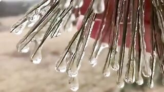 Satisfying ice breaking |ASMR