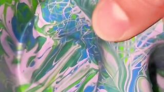 Satisfying  Paint bucket peeling