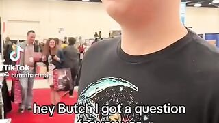 How do people find out that they have extra vocal cord?