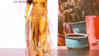 alayaF struts down the runway at the Bombay Times