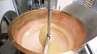 Legendary Turkish baklava and Turkish Delight! Amazing Turkish cusine compilation