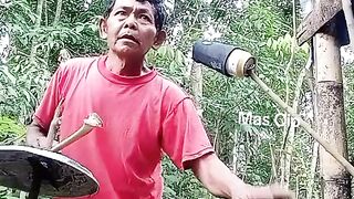 Bernyanyi sambil berolah raga