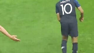 When Mbappé Loses Control.. ????