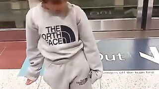 plz wait