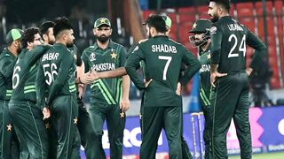 বিশ্বকাপের দল ঘোষণা নিয়ে পাকিস্তানের টালবাহানা