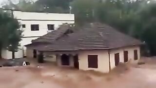 طوفانی بارشوں نے برازیل میں تباہی مچا دی