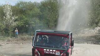 Let's see if this vehicle has left the water or not