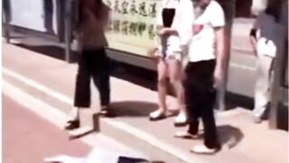 The whole program of this beggar has been ruined by the girl. Watch the full video