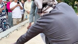 Watch the full video by clicking on what they are making under the sand