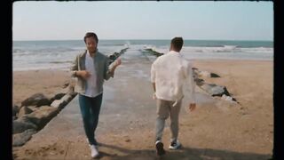 Kendji Girac - Le Feu ft @vianneymusique (Clip Officiel)