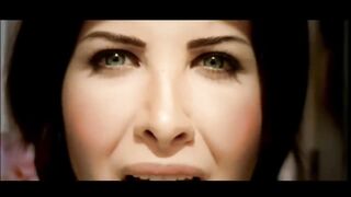 Nancy Ajram - Ya Tabtab (Official Music Video) / نانسي عجرم - يا طبطب