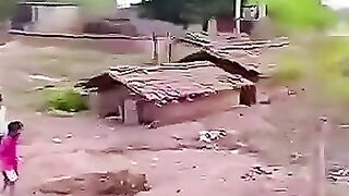 Subscribe kro like kro channel ko
