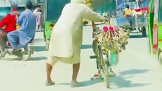 How this my video for people of Pakistan