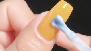 Nail art
