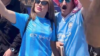 انظر ماذا فعلت المرأة مع العجوز ????????????
