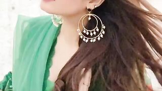 Nawal saeed ear rings