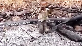 It's so bad with this little kid. It's a funny video. Watch the whole thing