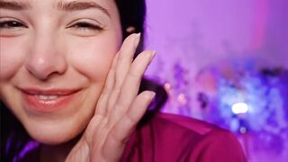 ASMR kissing you