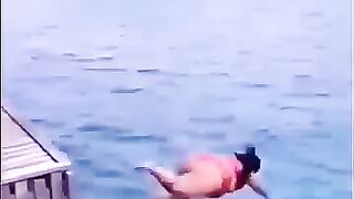 Sara ka sra Pani baher