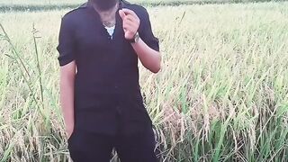 Those who say that earning from online is very difficult and many ricks! This video is for them