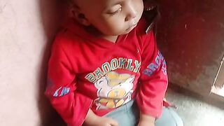 Masoom sota hua bacha