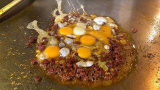 Most Famous Turkish Fast Food | Toast Sandwich With Sujuk, Cheese And Eggs | Turkish Street Foods