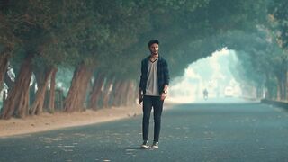 Kis Ko Ghar Neklta milegi manzil poetry
