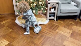 Weychan Baby Balance Bike 1 Year Old Boys Toys Gifts, Green First Toddler Bike Birthday Gifts for One Year Old Girls