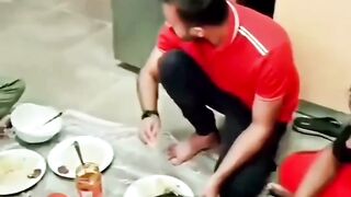 funny incident while eating????????????