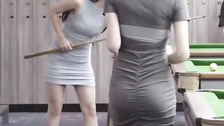 Super match match! The assistant teacher of beautiful billiards made an embarrassing voice in public